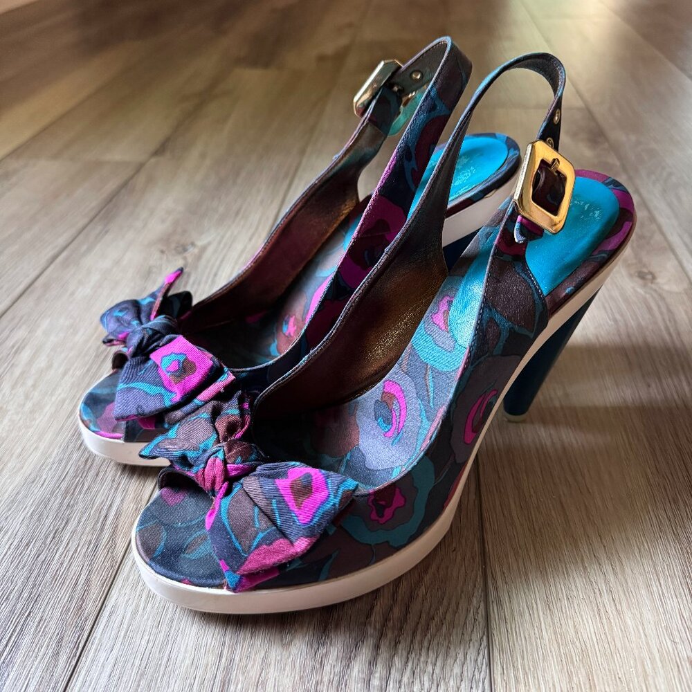 Marc by Marc Jacob’s Floral Bow Sling back Heels